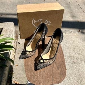 Christian Louboutin Nepal to 85 Dentelle Resille Size 40